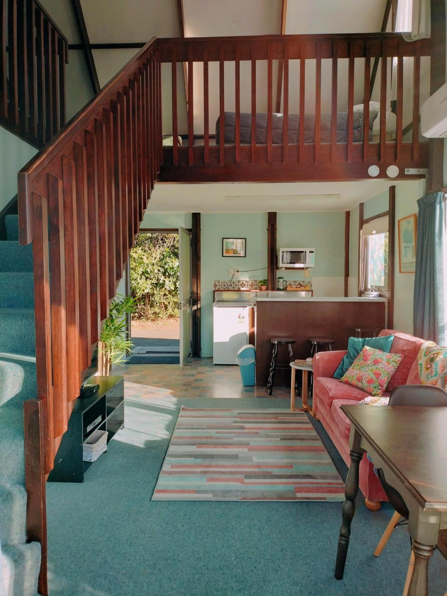 Tokaanu Lodge Motel Туранги Екстериор снимка