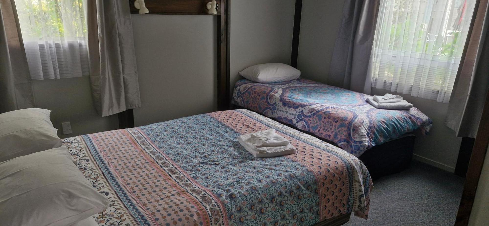 Tokaanu Lodge Motel Туранги Екстериор снимка